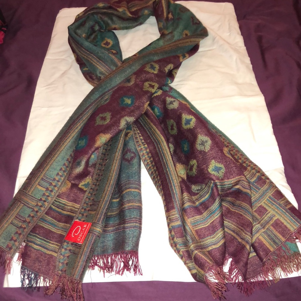Oscar reversible winter scarf wrap